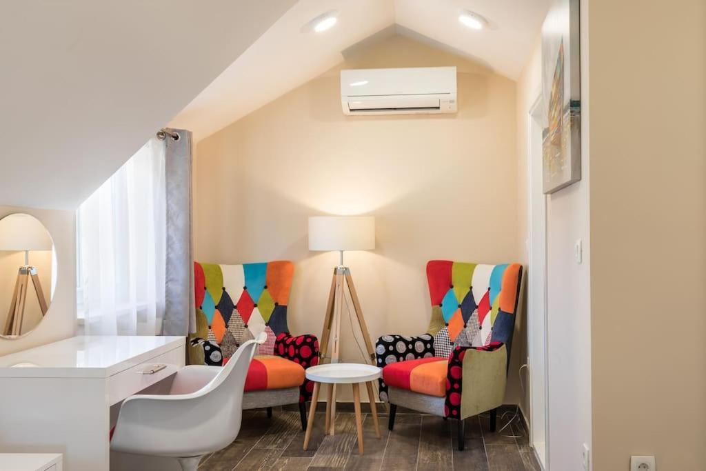 Elegant Residence Rooms & Apartments Split Exterior foto