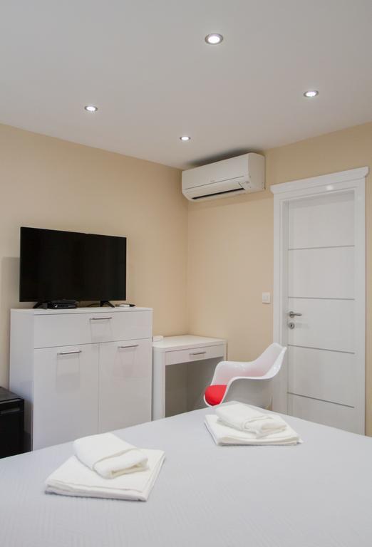 Elegant Residence Rooms & Apartments Split Exterior foto